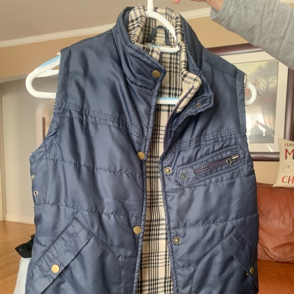 Baker Vest - Picture 1 of 4